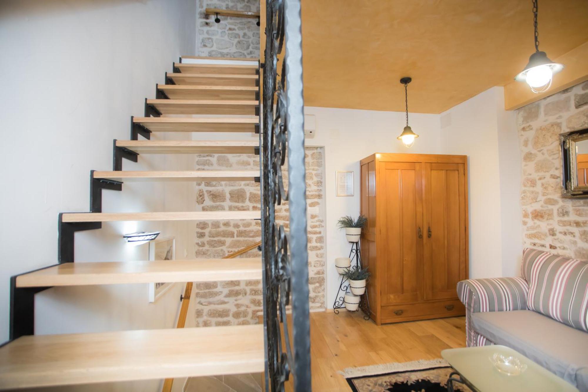 Apartments Nove Crkve Шибеник Екстер'єр фото