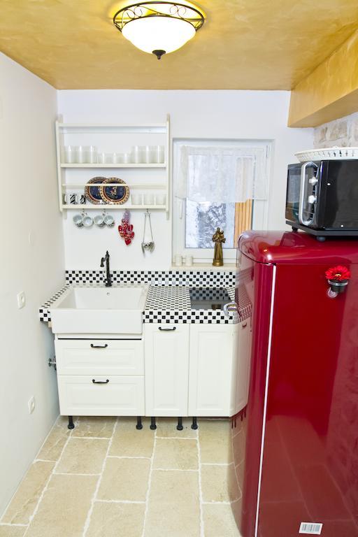 Apartments Nove Crkve Шибеник Екстер'єр фото