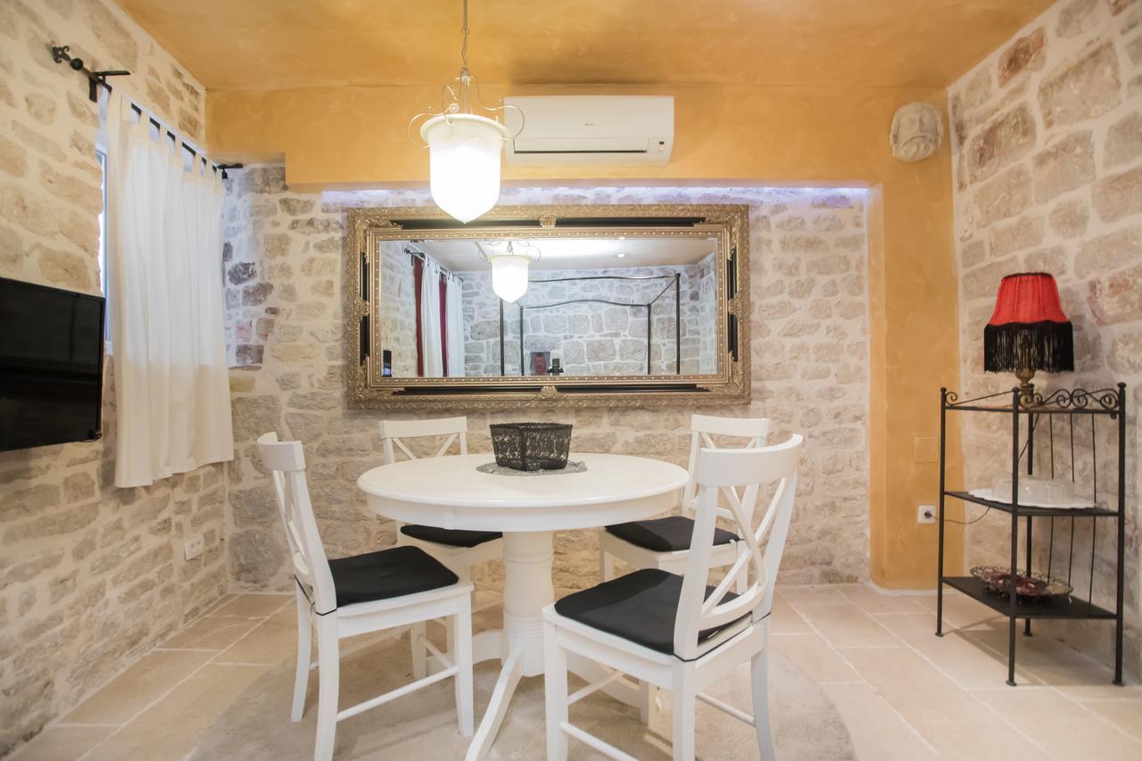 Apartments Nove Crkve Шибеник Екстер'єр фото